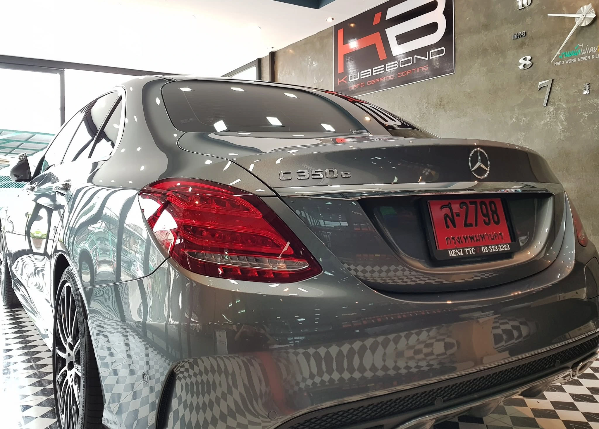 ผลงานเคลือบแก้ว Benz C350e ที่ Odean Carwash